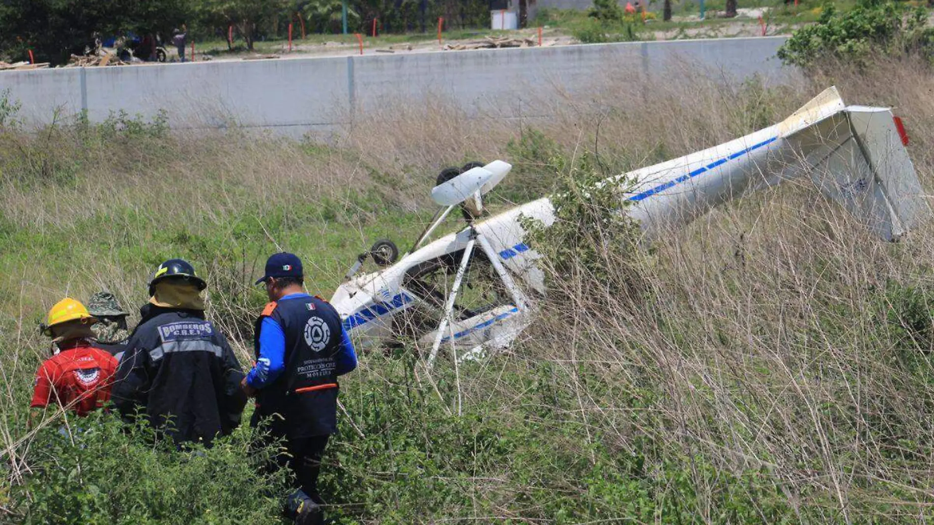 Desplome de de avioneta en Morelos  3